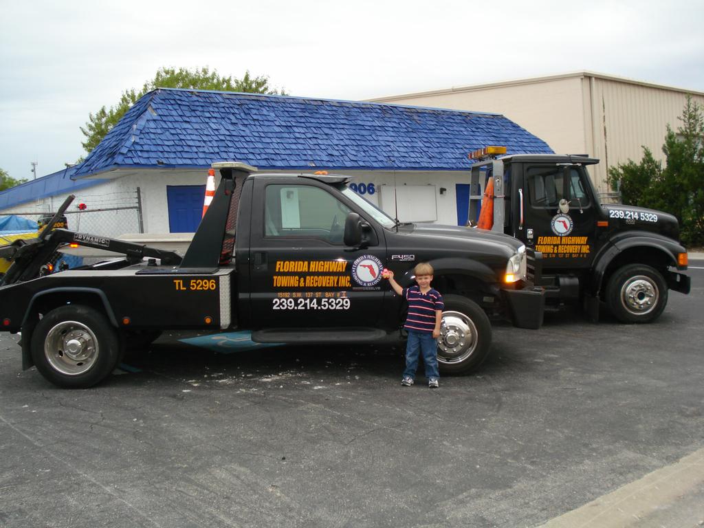 Tow Trucks Tow Trucks Videos
